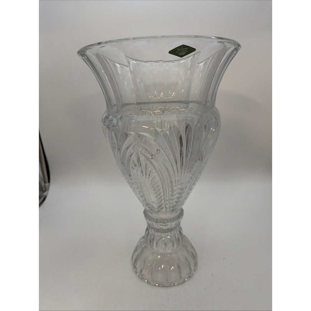 Shannon 24% Lead Crystal Vase by Godinger Coquille Shell 16" Czech Republic VTG
